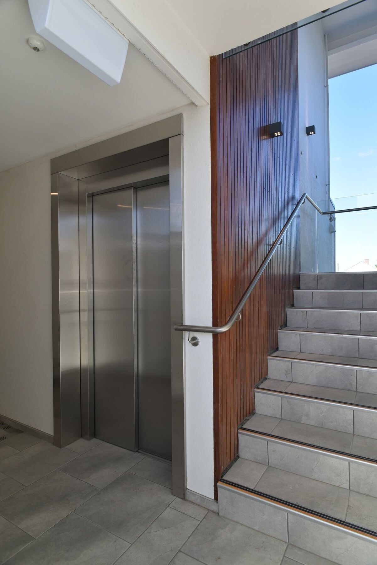Bealey Plaza Motel Christchurch Esterno foto A handrail